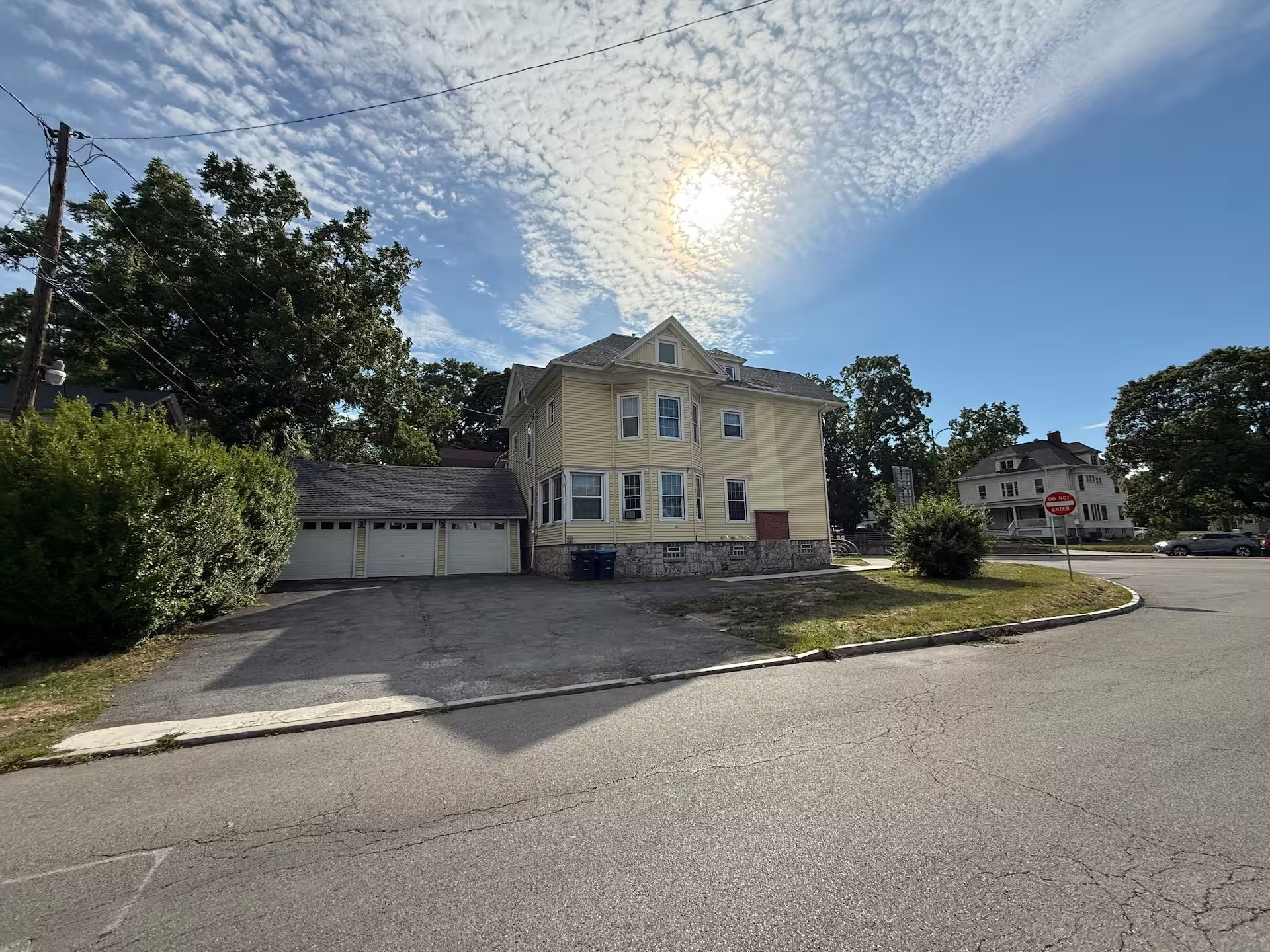 Exterior — Driveway